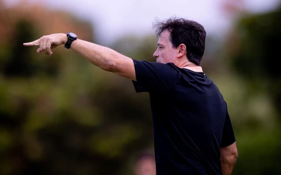 Fernando Diniz, técnico do Corinthians