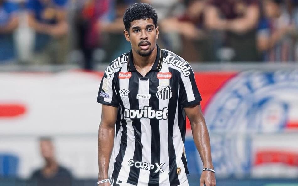 João Paulo Ananias, zagueiro do Santos