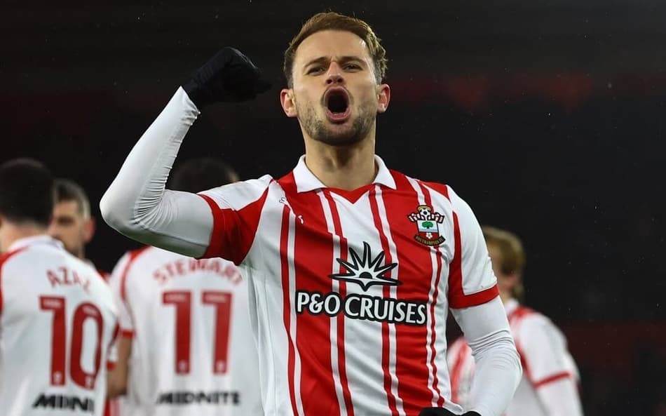 Léo Scienza pelo Southampton (Foto: Divulgação / Southampton)