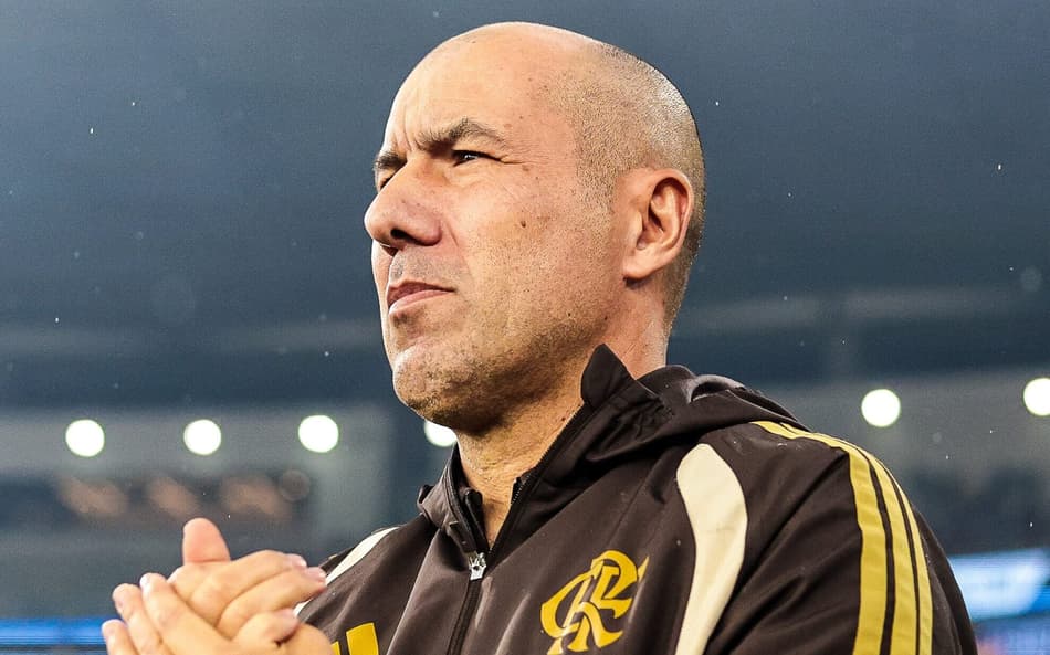 Jardim define mudanças na escalação do Flamengo contra o Independiente Medellín