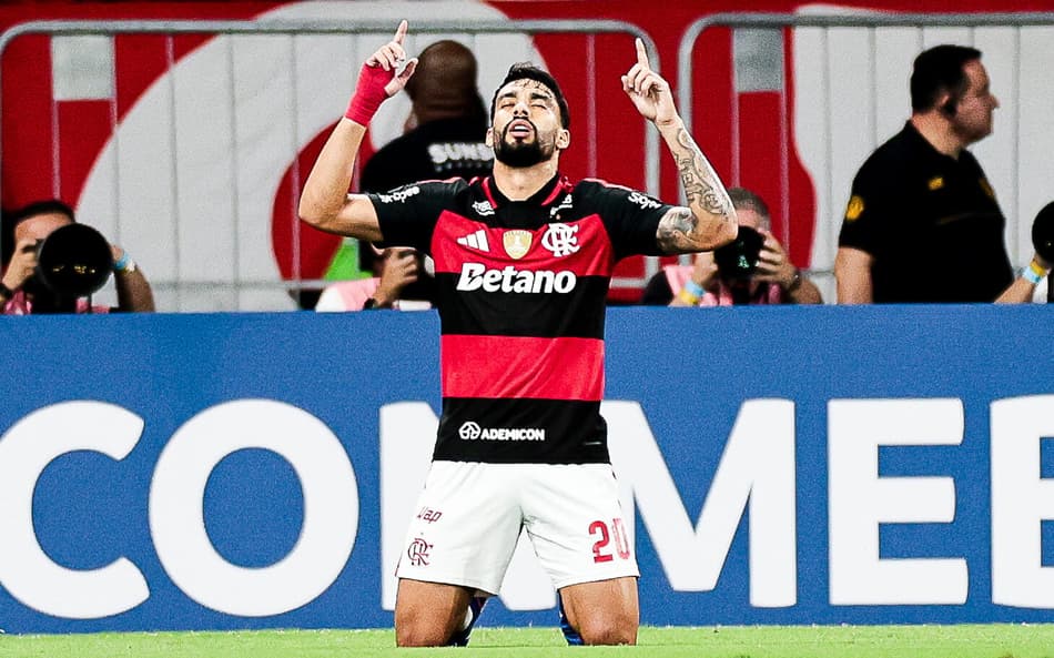 Paquetá é regente em goleada do Flamengo e mostra credenciais para a Copa do Mundo