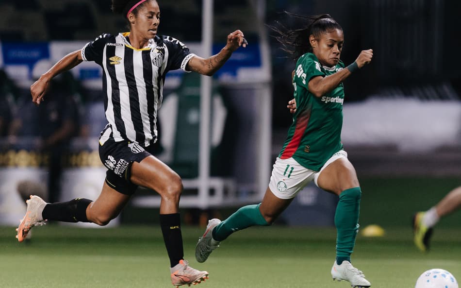 Tainá Maranhão durante clássico entre Palmeiras e Santos, pelo Brasileirão Feminino. (Foto: Guilherme Veiga/Palmeiras)