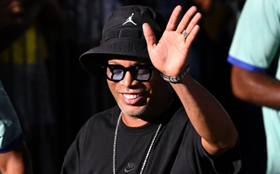 Ronaldinho ganhou série documental na Netflix (Foto: Raul ARBOLEDA / AFP)