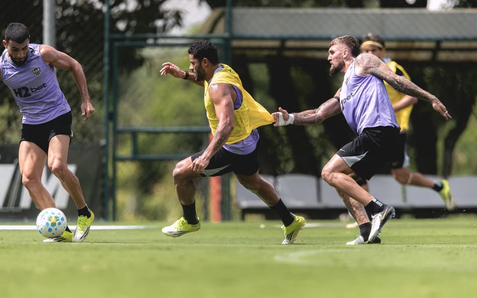 Treinamento Atlético preparação contra o Coritiba (Foto: Pedro Souza / Atlético)