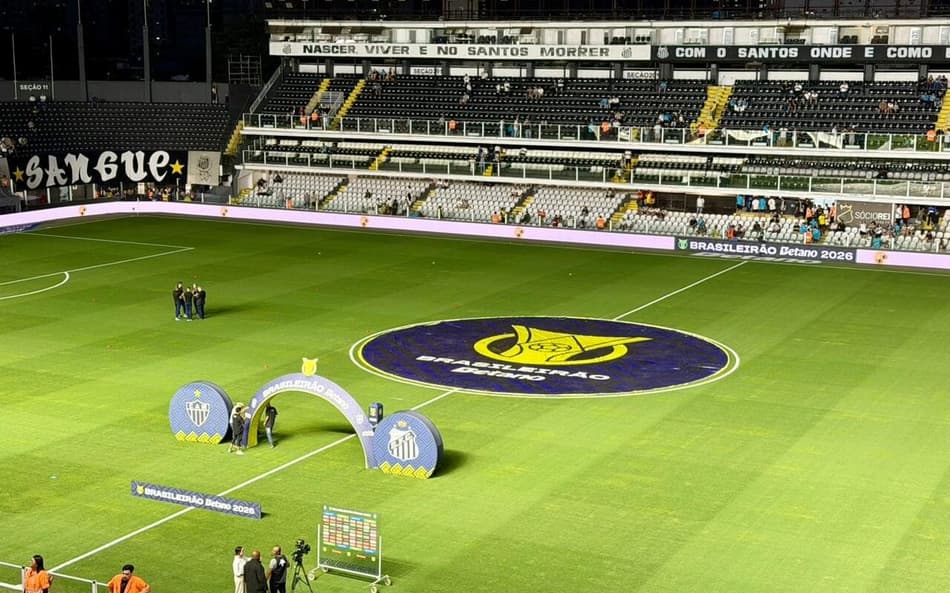 Santos encera o Atlético-MG na Vila Belmiro, pelo Brasileirão. (Foto: Juliana Yamaoka/ Lance!)