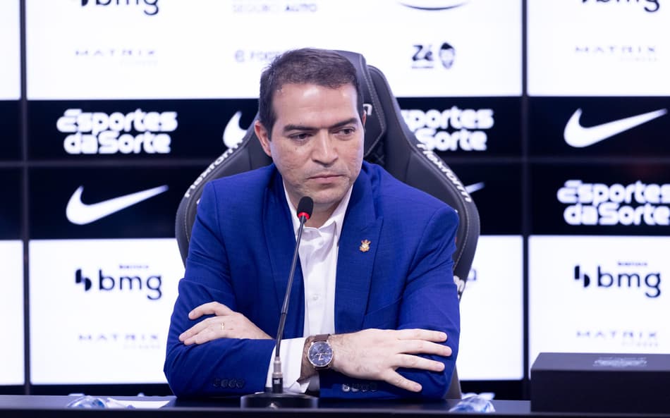 Marcelo Paz explica demissão de Dorival Jr.: 'Bateu no teto'; substituo será definido