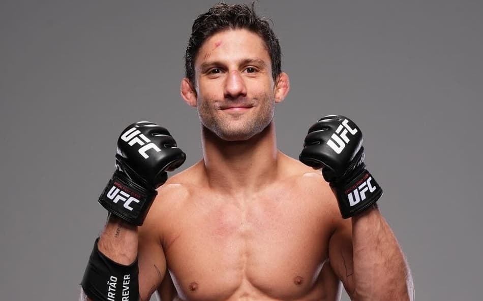 Allan Puro Osso após vitória no UFC (Foto: Reprodução/Instagram: @allanpuroosso)
