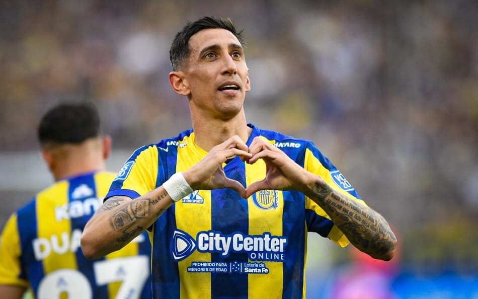 Angel Di Maria comemora gol diante do Boca Juniors (Foto: Divulgação / Rosario Central)