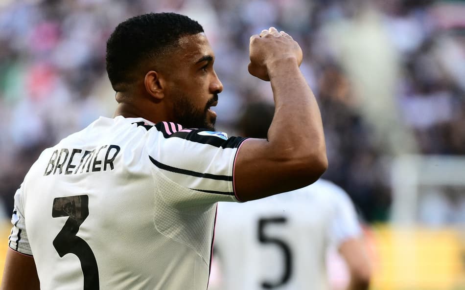 FBL-ITA-SERIE A-JUVENTUS-GENOA