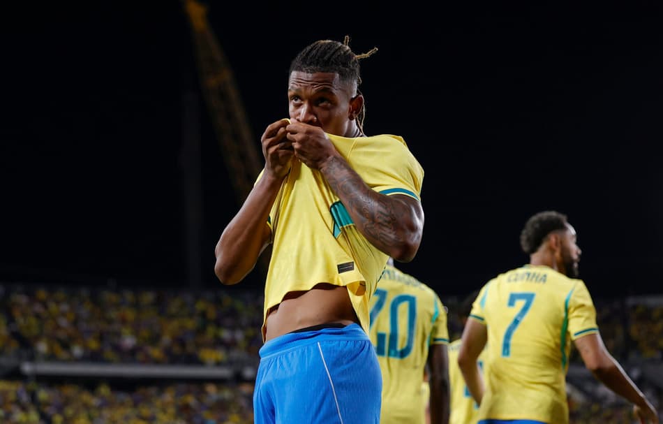 Danilo Santos comemora gol pelo Brasil na vitória por 3 a 1 sobre a Croácia