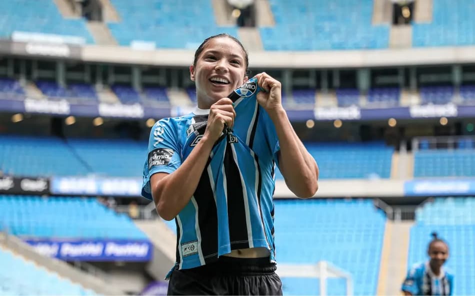 Giovaninha comemora gol pelo Grêmio. (Foto: Angelo Pieretti/Grêmio)