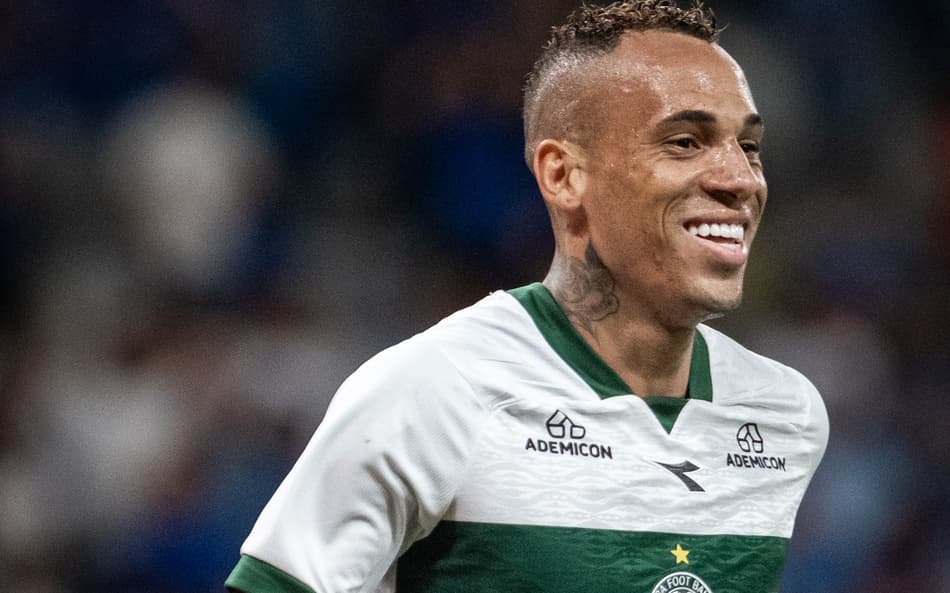 Veja o gol em Coritiba x Atlético-MG: Breno Lopes abre o placar