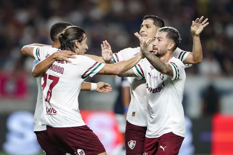Jogadores do Fluminense comemoram gol (Foto: Marcelo Gonçalves/ Fluminense FC)
