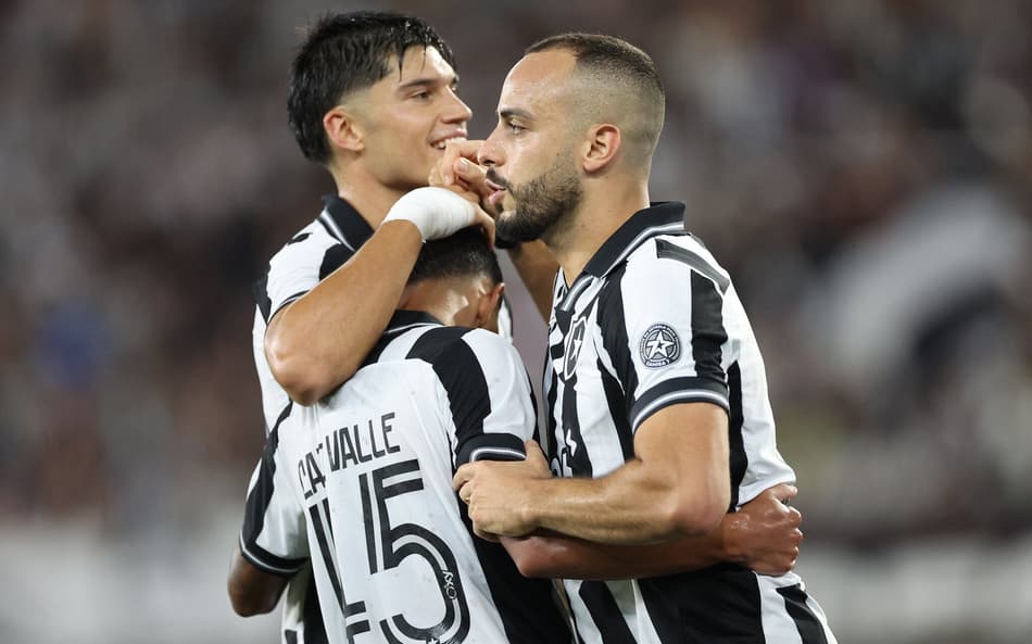 Joaquín Correa voltou a ser relacionado pelo Botafogo (Foto: Vitor Silva/Botafogo)