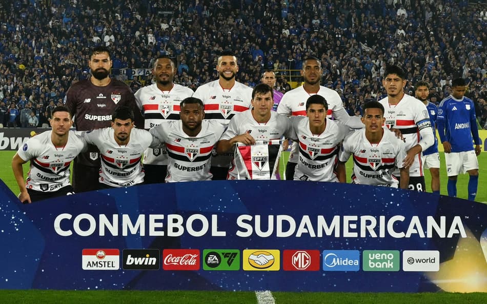 Lance de jogador do São Paulo contra o Millonarios chama atenção: 'Curioso'