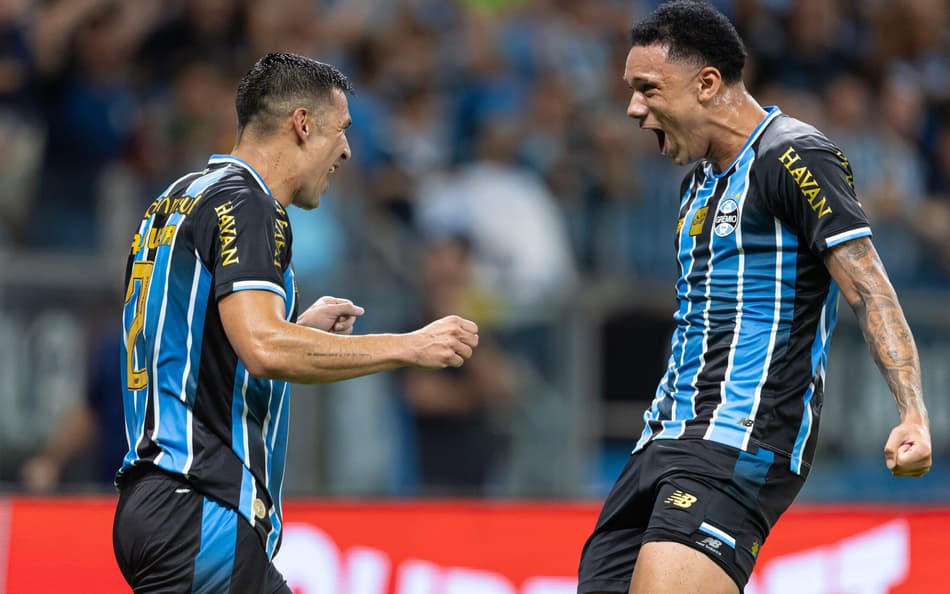 Veja o gol de Bahia x Grêmio: Viery abre o placar na Fonte Nova