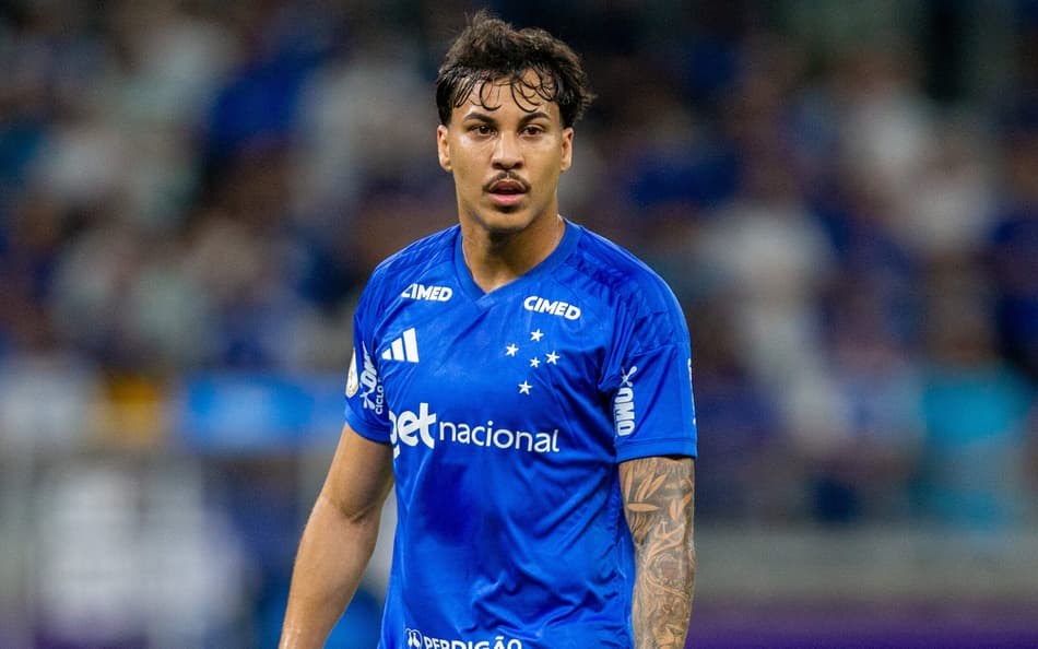Atuação de Kaio Jorge repercute entre torcedores do Cruzeiro: 'Não consegue'