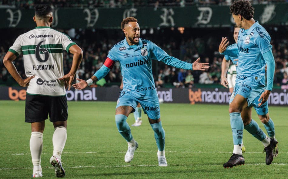 Santos supera 'prova de fogo' contra Coritiba e reduz pressão nos bastidores