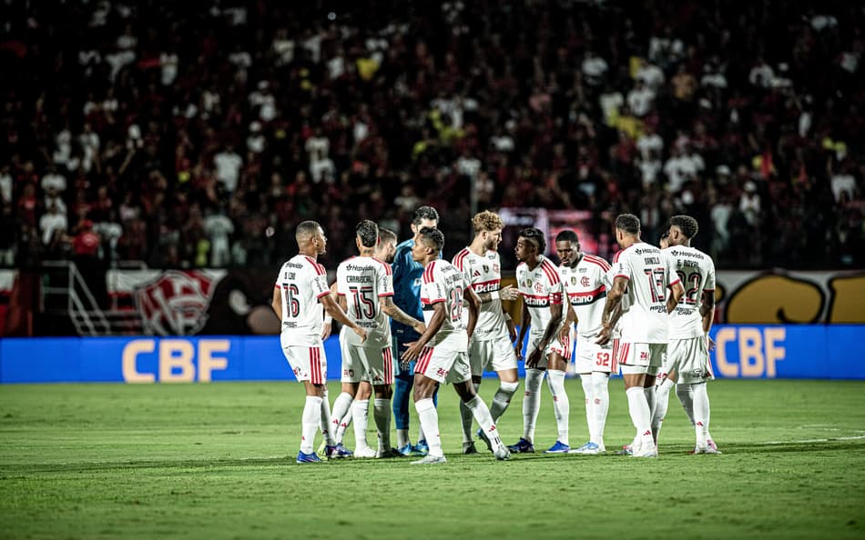 O Flamengo nunca havia sido eliminado da Copa do Brasil sem avançar nenhuma fase (Foto: Thiago Santos - @stfotoss /Fotoarena/Folhapress)