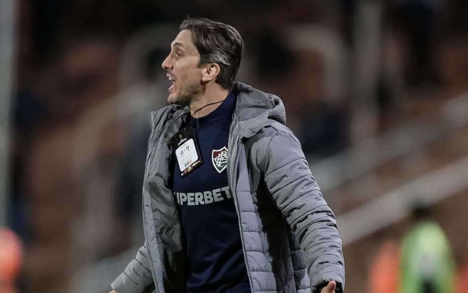 Luis Zubeldía em Independiente Rivadavia x Fluminense (Foto: Marcelo Gonçalves/ Fluminense)