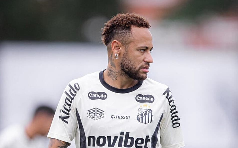 Neymar durante treino do Santos, no CT Rei Pelé. (Foto: Raul Barletta/ Santos FC)