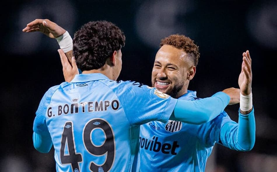 Neymar abraçando Gabriel Bontempo em jogo do Santos. (Foto: Raul Baretta/ Santos FC)