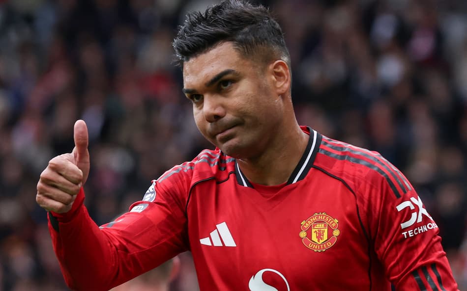 Casemiro vive os seus últimos momentos no Manchester United (Darren Staples / AFP)