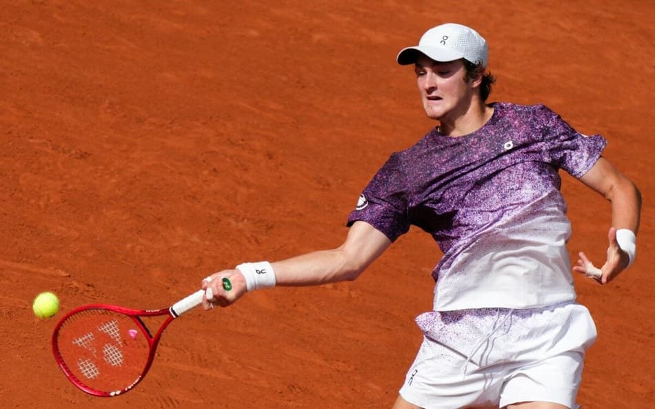 João Fonseca na virada épica contra Novak Djokovic em Roland Garros
