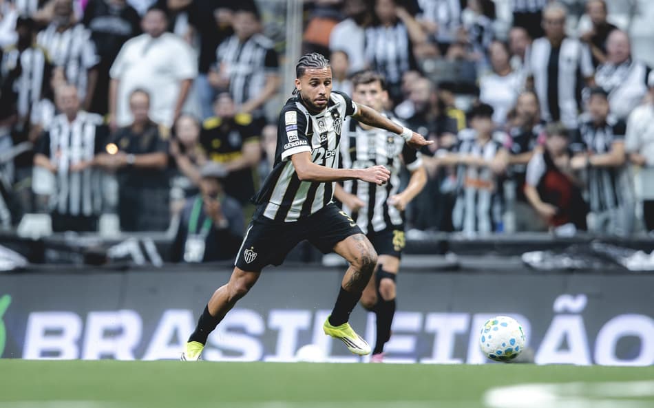 Alexsander em Atlético x Botafogo (Foto: Pedro Souza / Atlético)