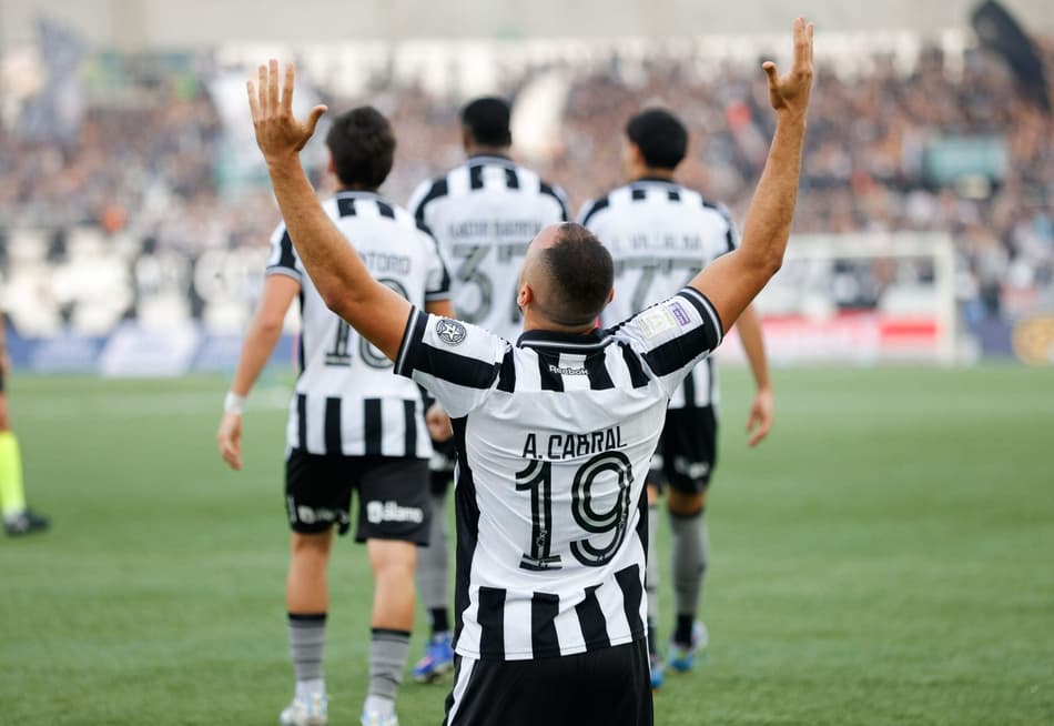 AO VIVO: Botafogo marca o 3º contra o Corinthians