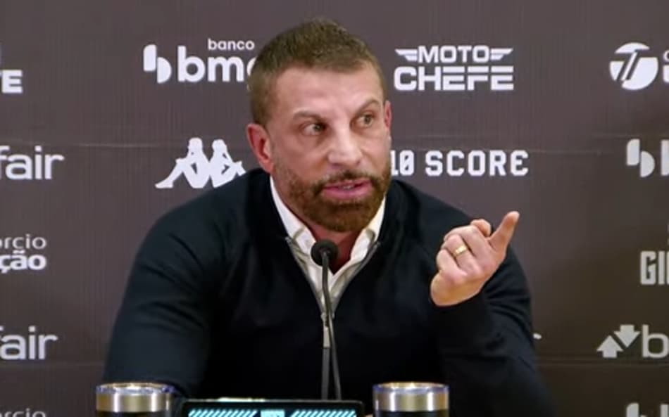 Pedrinho Coletiva Vasco