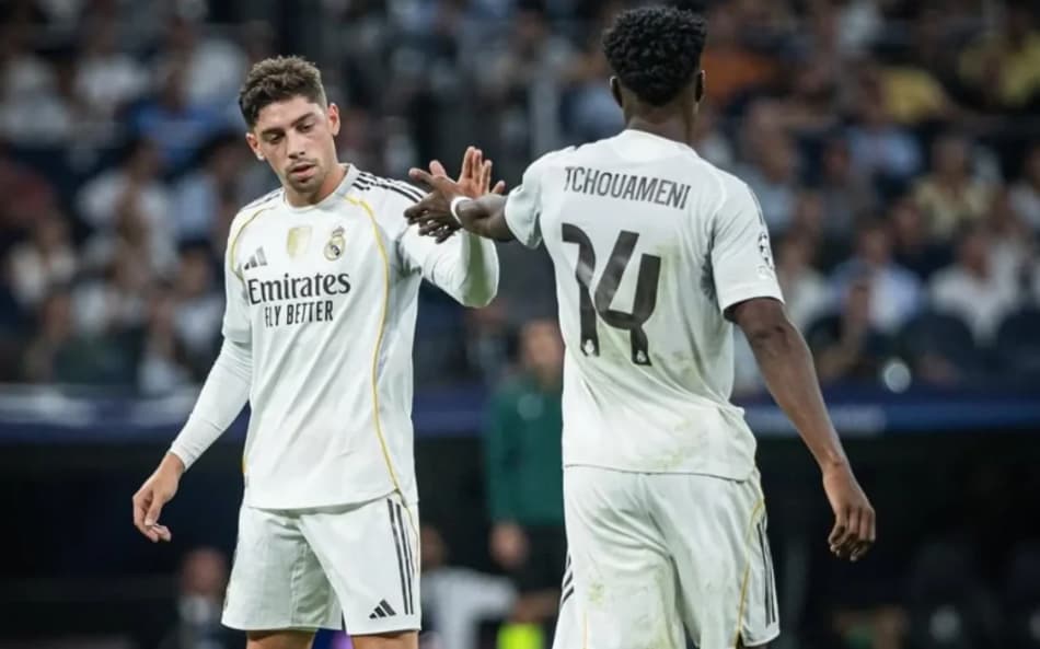 Desentendimento entre jogadores acontece durante treino do Real Madrid (Foto: Reprodução)