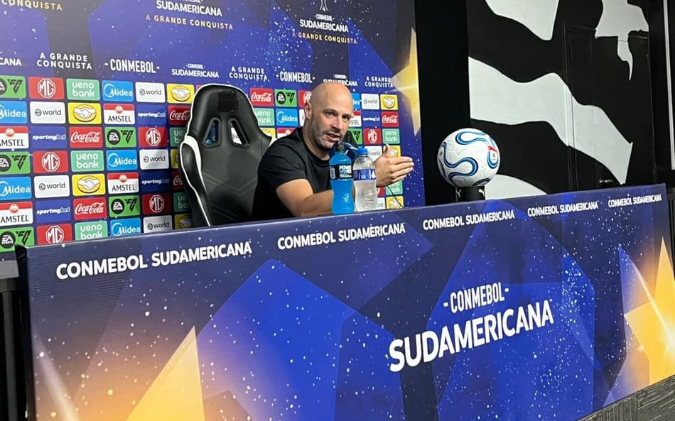 Franclim Carvalho Botafogo coletiva