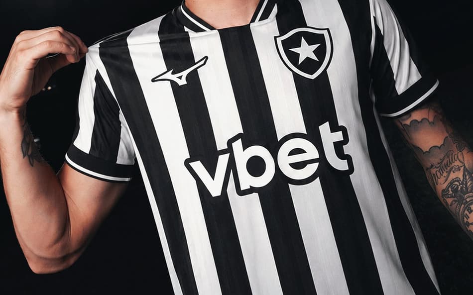 Novo uniforme I do Botafogo (Foto: Divulgação/Botafogo)