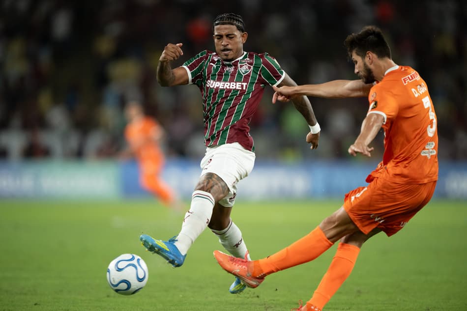 John Kennedy em campo contra o La Guaira