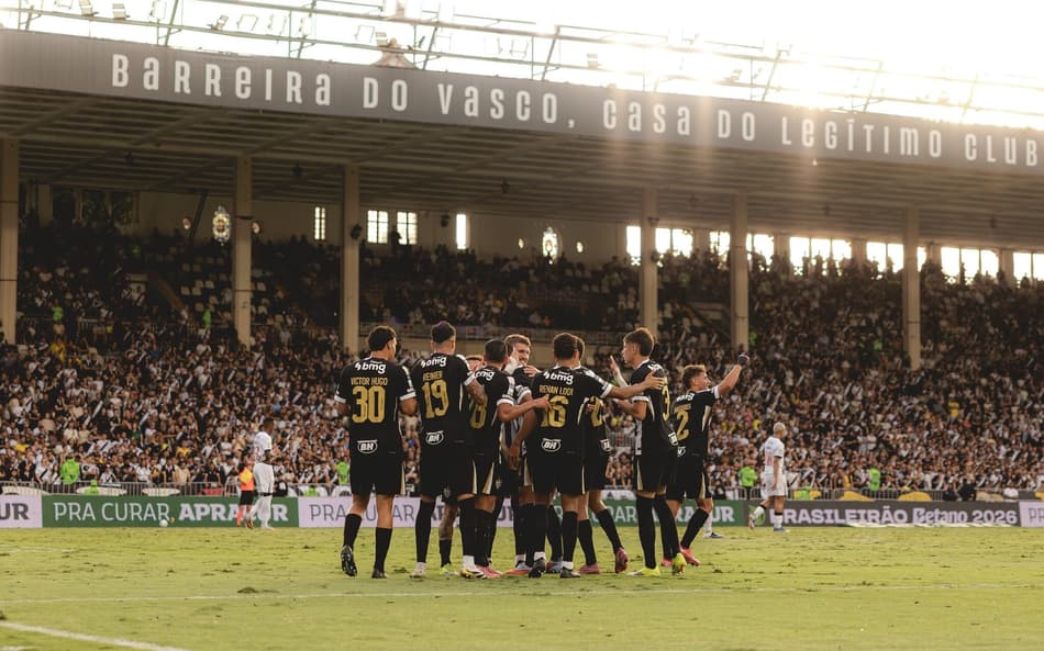 Jogadores do Atlético comemoram gol contra o Vasco (Foto: Pedro Souza / Atlético)