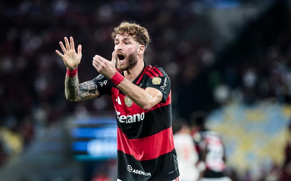 Léo Pereira Flamengo Estudiantes