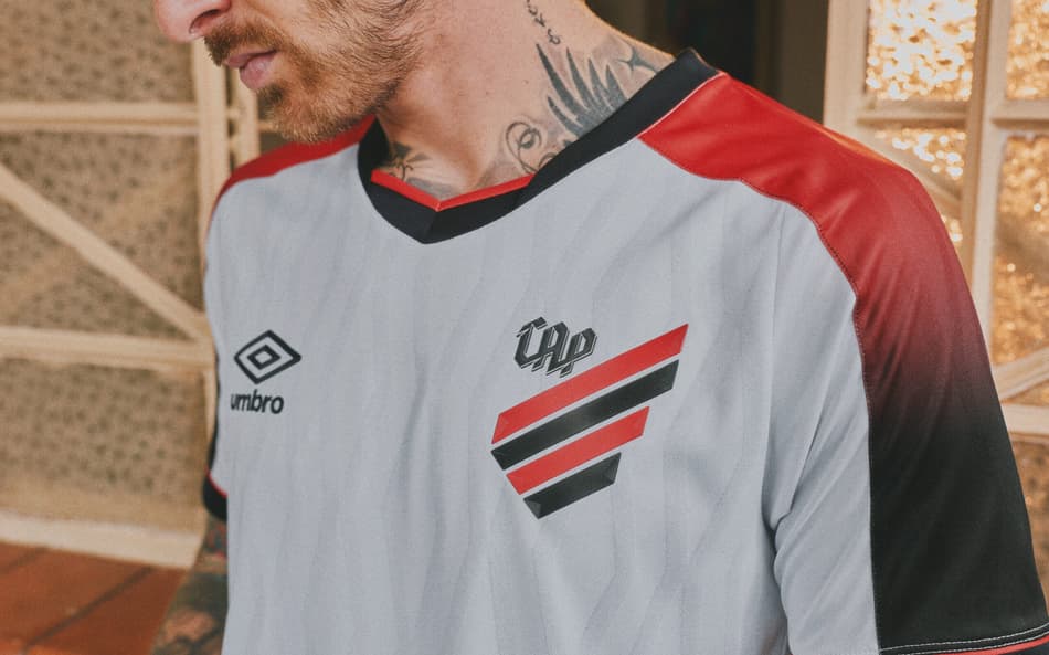 Novo uniforme estreia diante do Atlético Goianiense, pela Copa do Brasil (Foto: Divulgação)