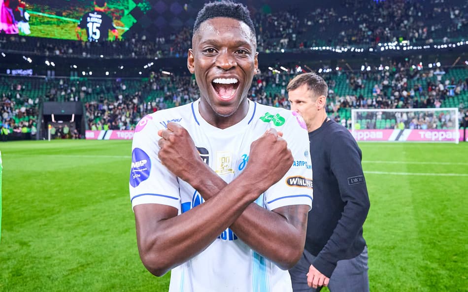 Atacante do Zenit é cotado a ser convocado para Copa do Mundo (Foto: Divulgação/Zenit)