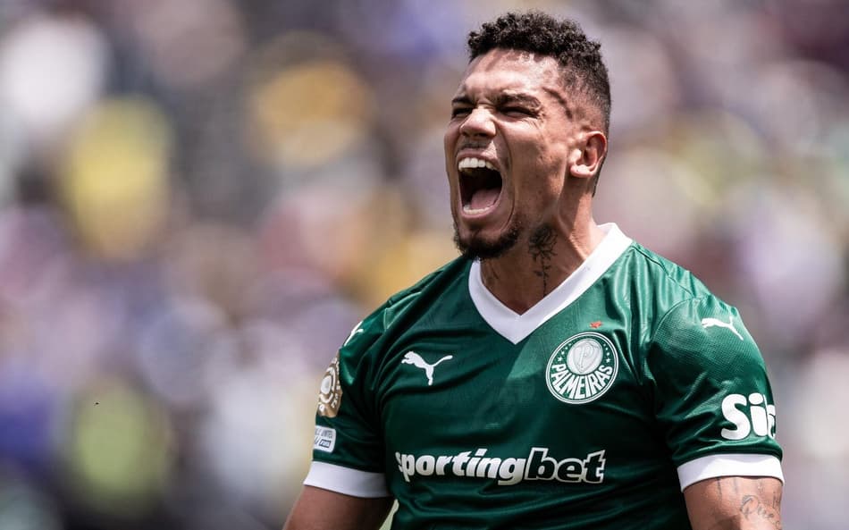 Paulinho soma poucos números pelo Palmeiras em duas temporadas (Foto: Reprodução/X)