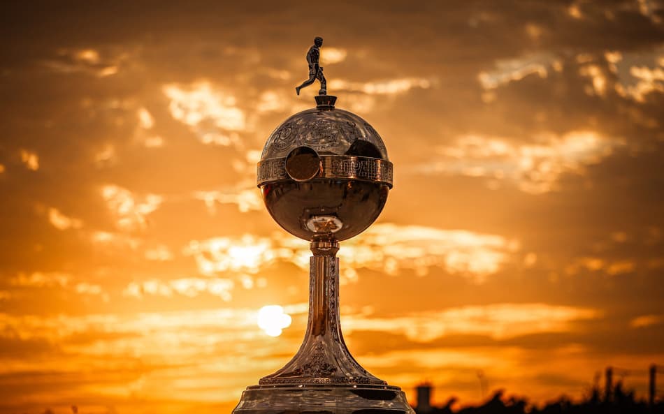 Taça troféu da Libertadores