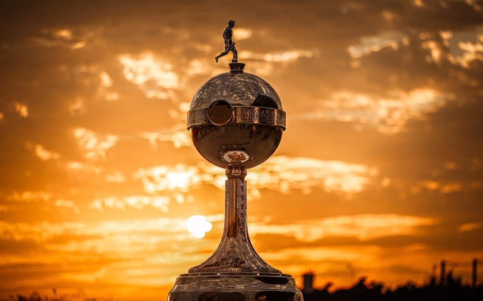 Taça troféu da Libertadores
