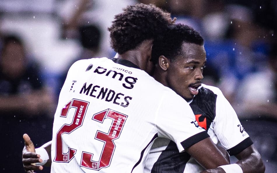 Thiago Mendes e Andrés Goméz