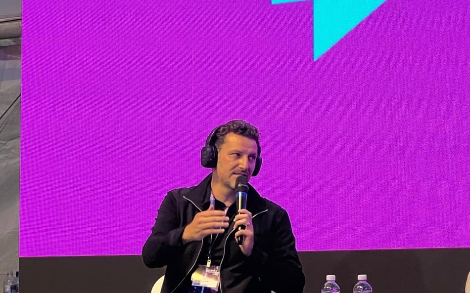 Elano durante o painel no São Paulo Innovation Week