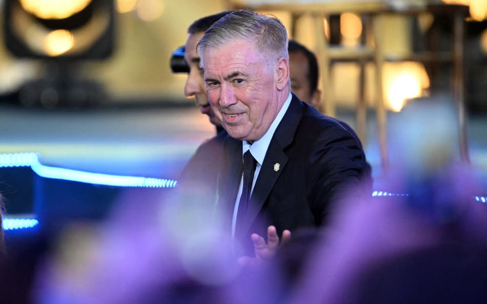 Ancelotti, técnico da Seleção Brasileira, durante convocação para a Copa do Mundo