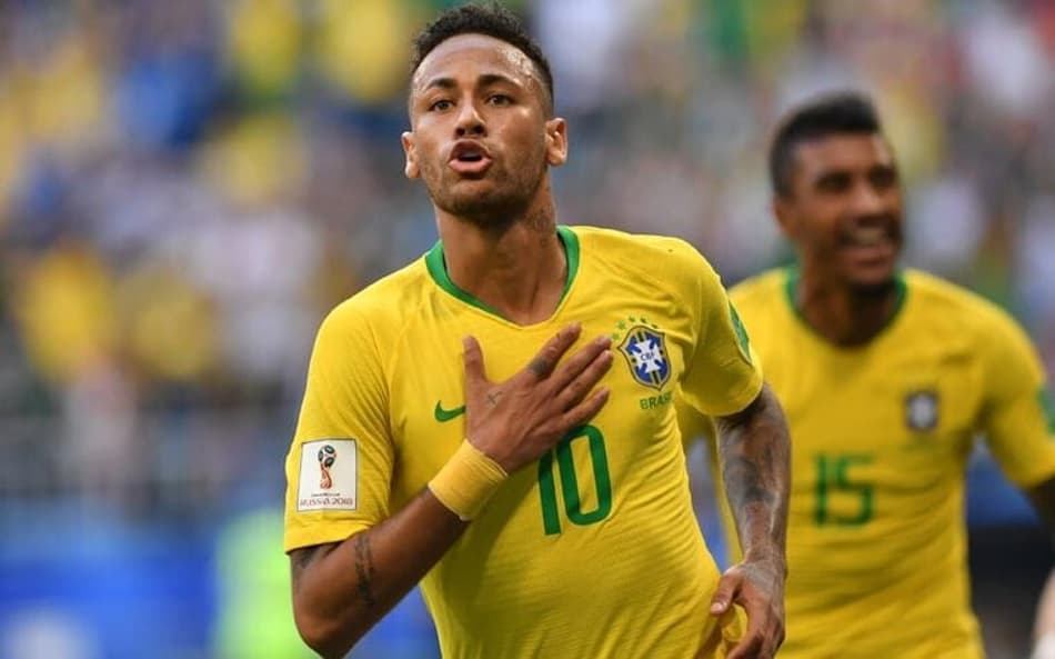 Neymar é o maior artilheiro da Seleção Brasileira em atividade e só fica atrás de Pelé, Ronaldo e Zico. Dos 59 gols marcados com a amarelinha desde 2010, 14 foram feitos na era Tite. Entre eles, os gols contra Croácia e México, na Copa do Mundo da Rússia, em 2018. O LANCE! lista todos os jogadores que marcaram desde que Tite assumiu o comando da Seleção, em 2016. Confira!