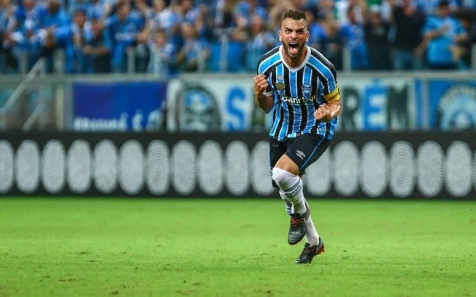 Grêmio 5 x 1 Santos no Brasileirão 2018; show de Maicon em atropelo na Arena