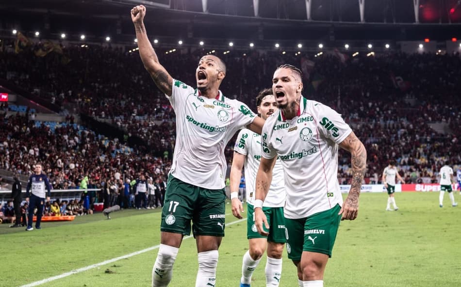 Jogadores do Palmeiras comemoram gol (Foto: Guilherme Veiga/PxImages/FolhaPress