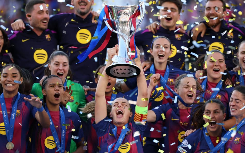 Alexia Putellas anuncia saída do Barcelona após 14 anos e encerra era histórica no clube