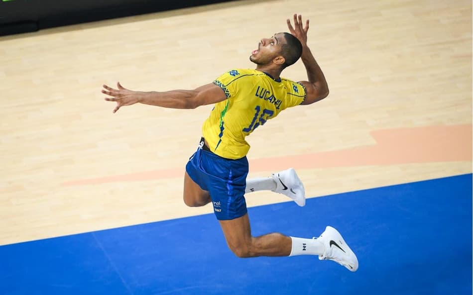 Bernardinho convoca Lucarelli para a Liga das Nações 2026